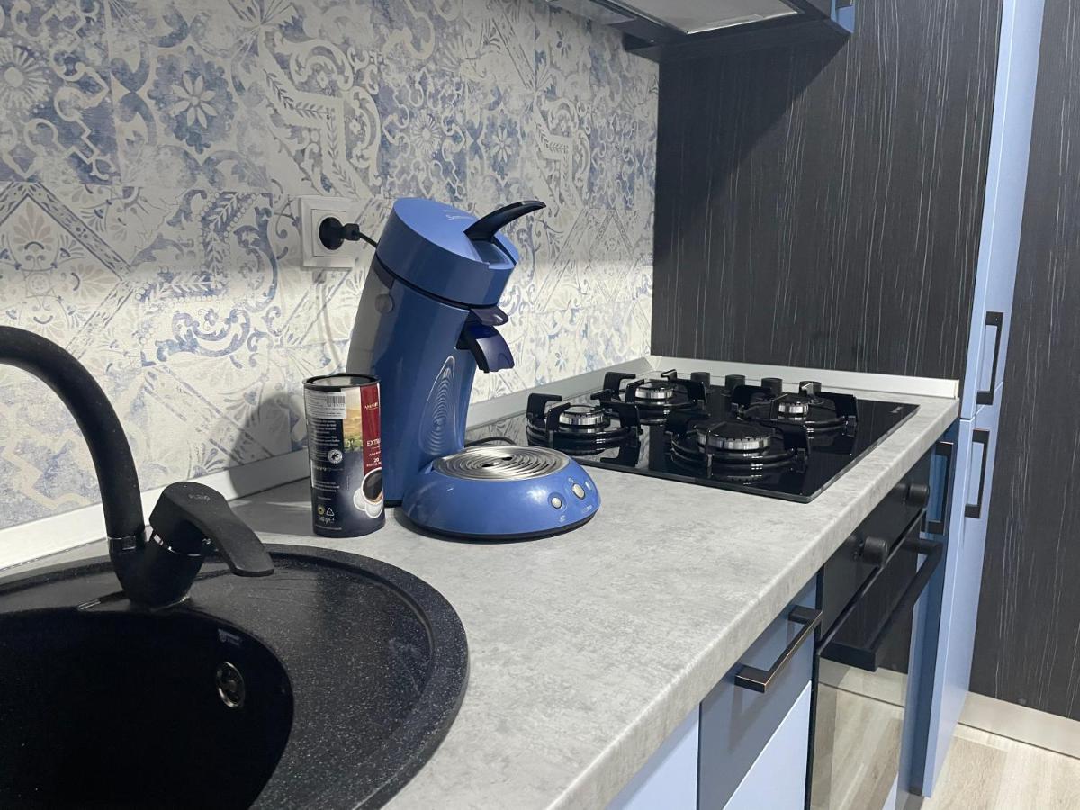 Moghioros Park Residence Dum4 Bukares Bagian luar foto